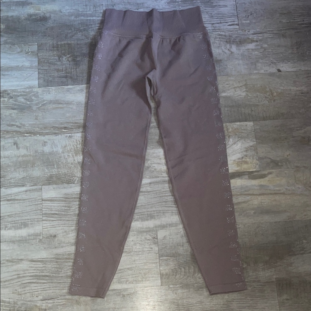 PINK Victoria’s Secret NEW PINK ACTIVE leggings NWT small